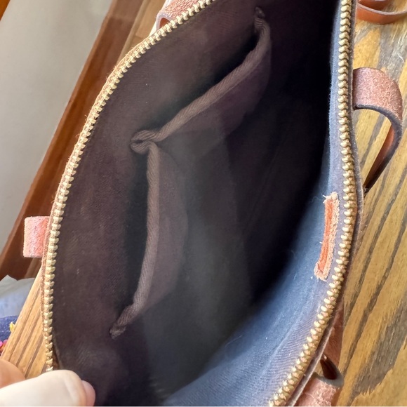 MADEWELL Leather Zip-Top Transport Crossbody Bag in English Saddle - Picture 12 of 16